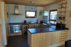Apartment B - Küchenbereich / Kitchen Area