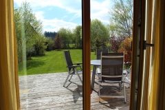 Apartment B - Terrasse & Garten / Terrace & Garden