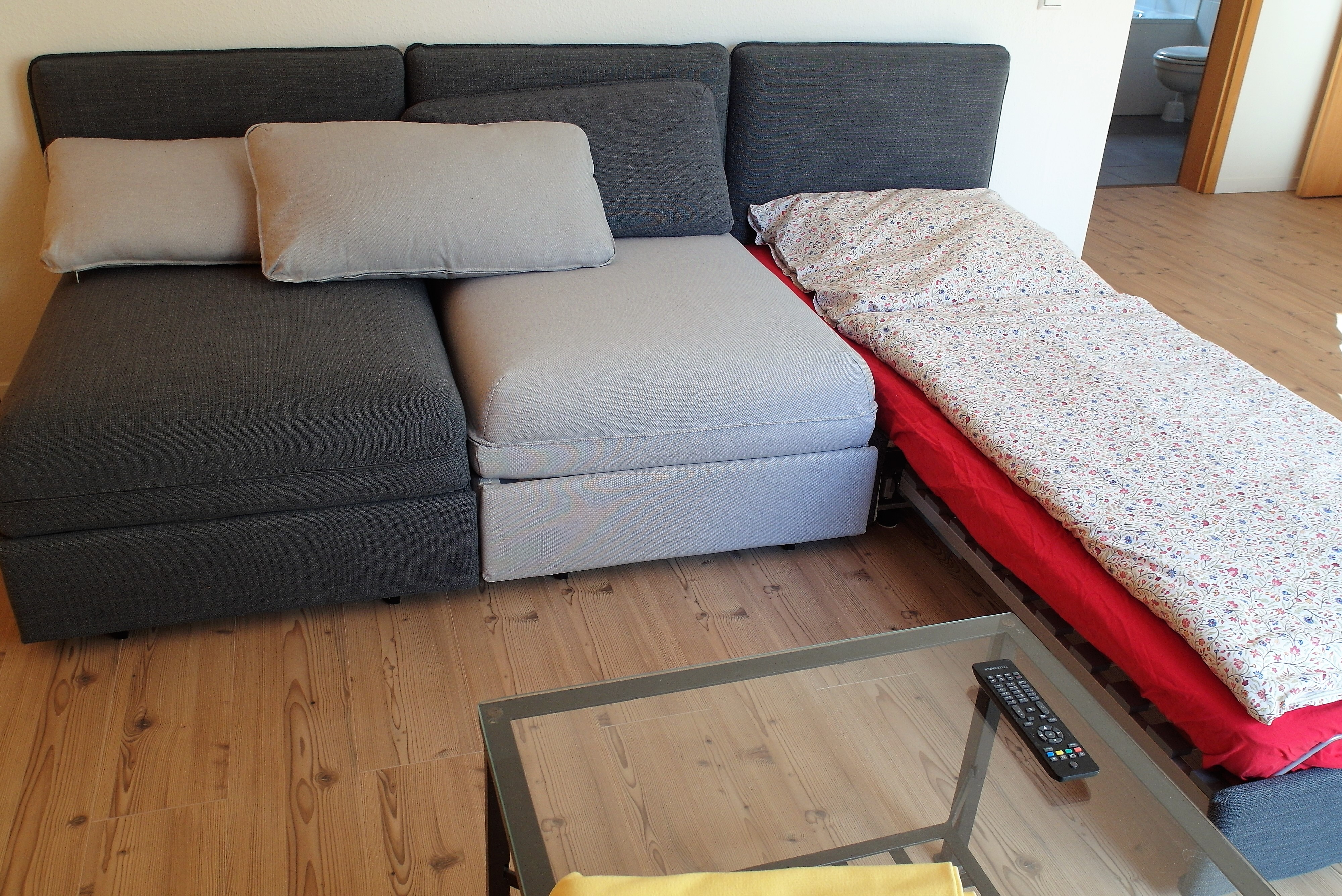 Apartment A - Wohnbereich 3x Bettsofa / Living area 3x bedsofa