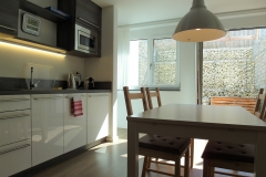 Apartment C - Ess-Küchen Bereich / Dining Kitchen Area